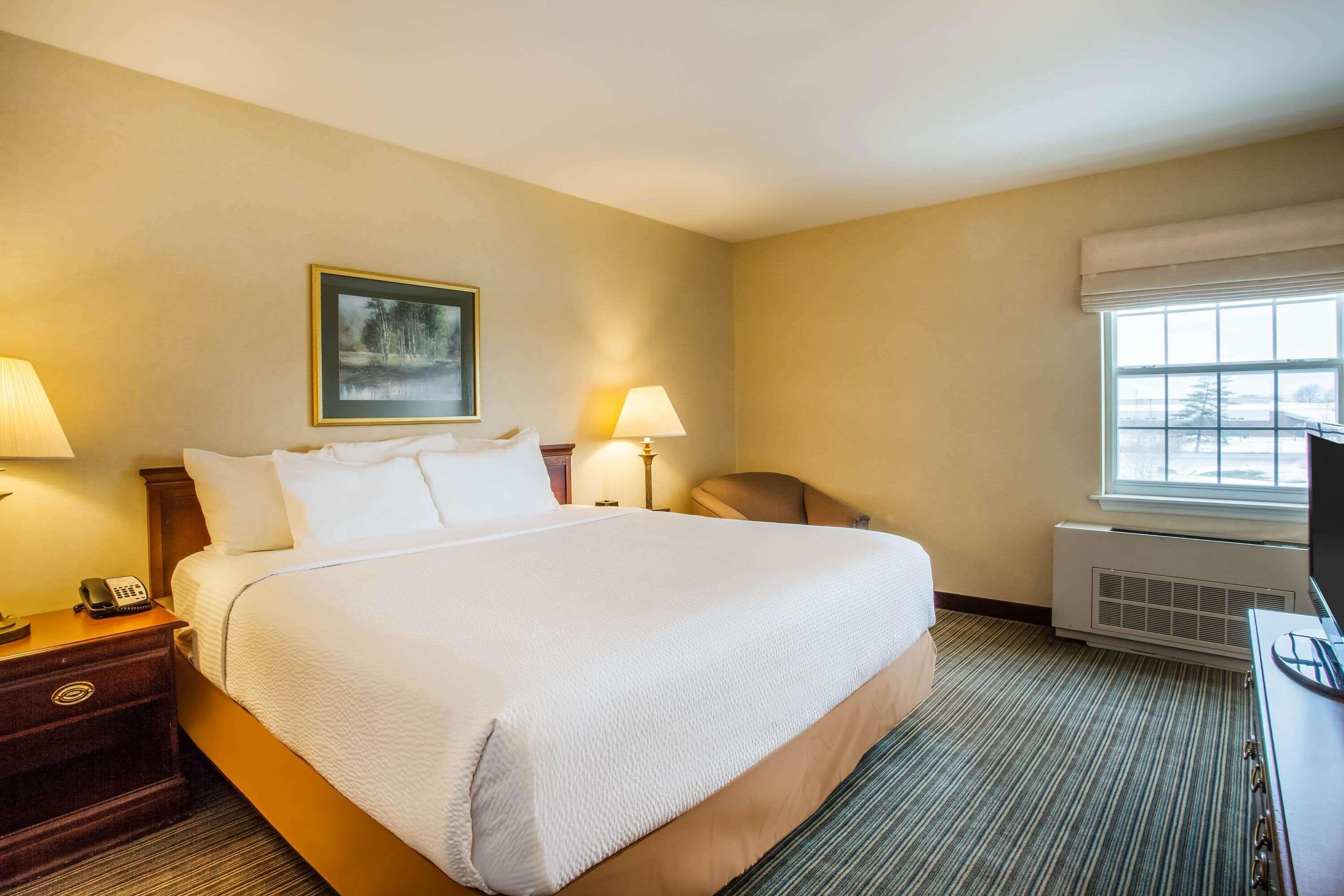 Holiday Inn Express St. Albans By Ihg Exterior photo